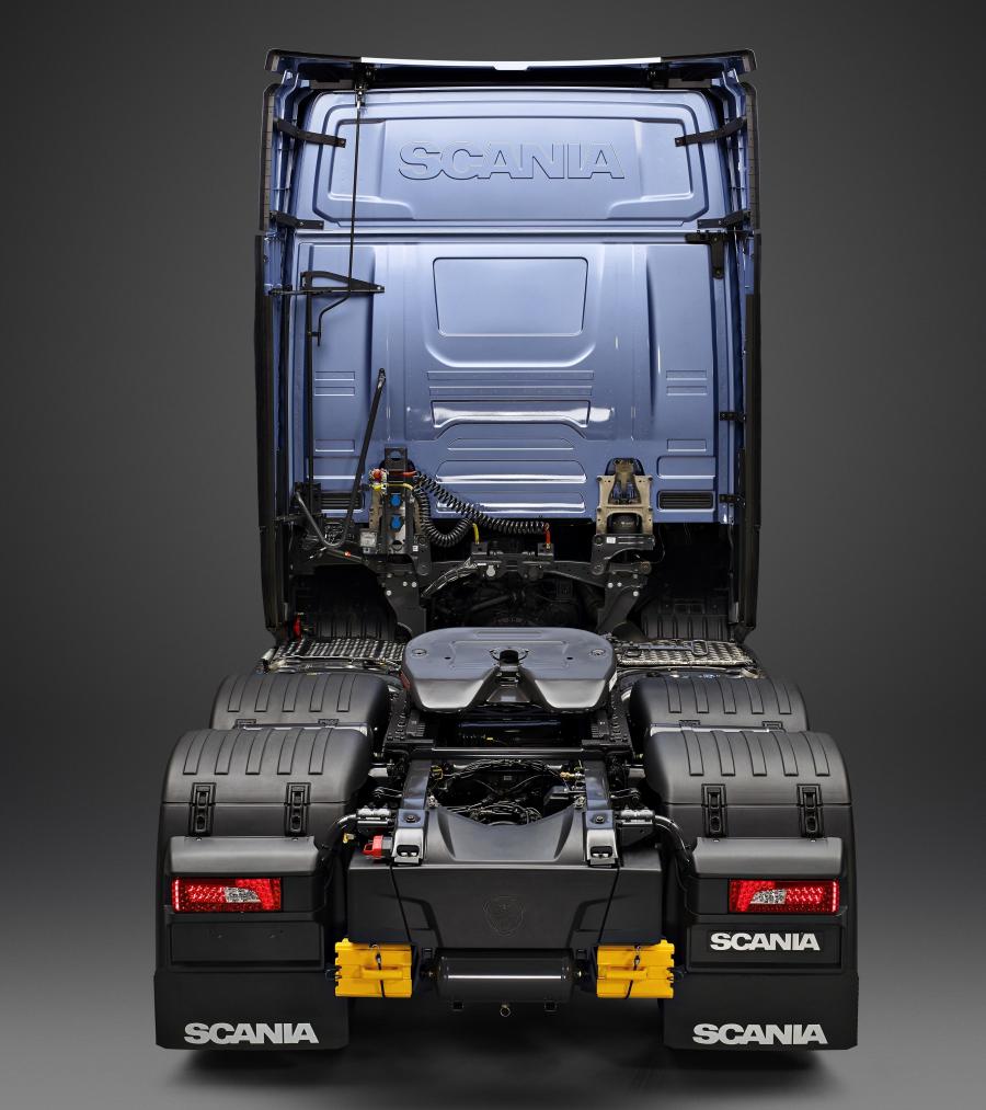  Scania S 500 6x2 Highline 2016 года  (фото 2 из 7)